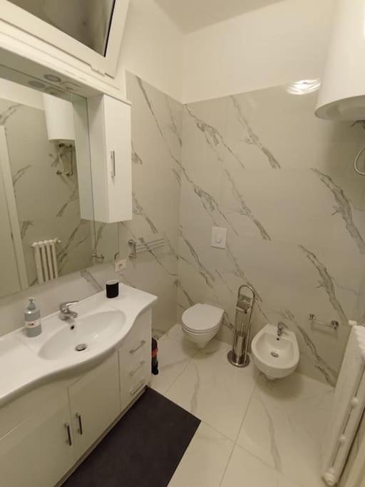 בארי Andrea Central Apartment מראה חיצוני תמונה